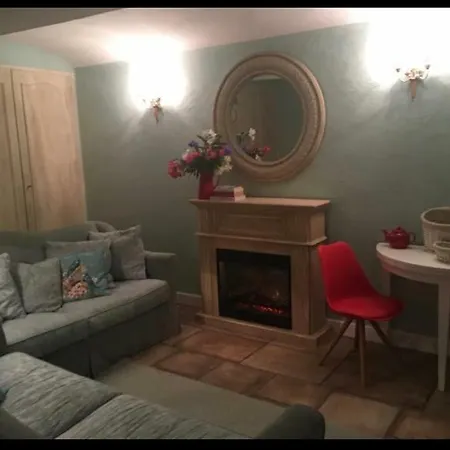 Winter Palace Daire *