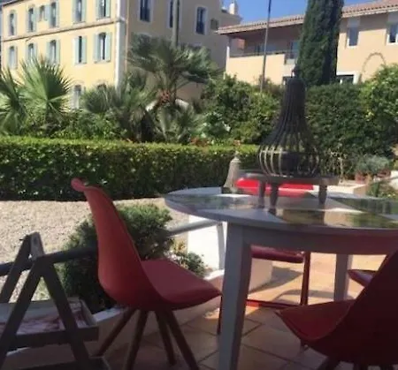 Winter Palace Daire *