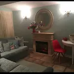 Winter Palace Apartment *